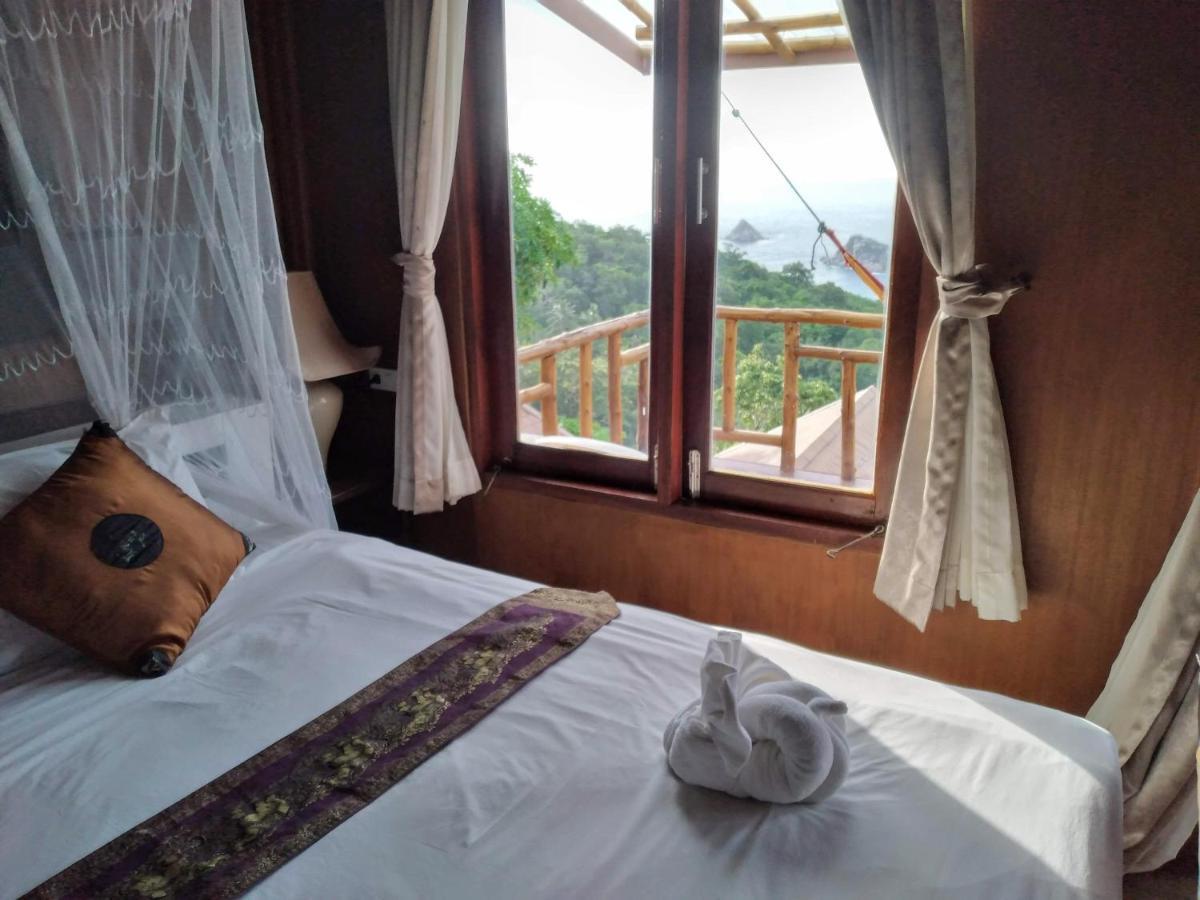 Tree House Отель 3*